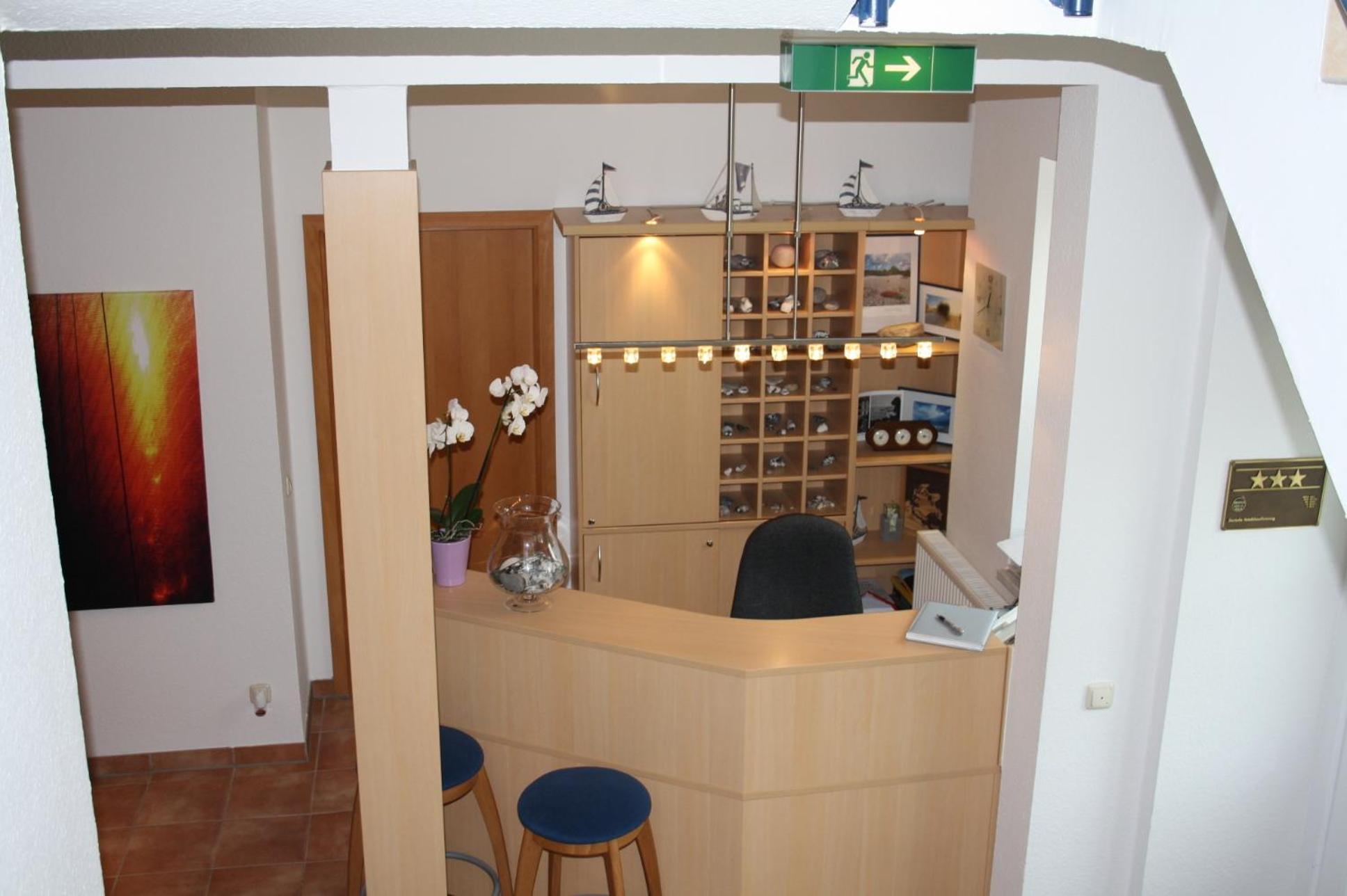 Hotel Garni Meeresgruss Сасниц Екстериор снимка