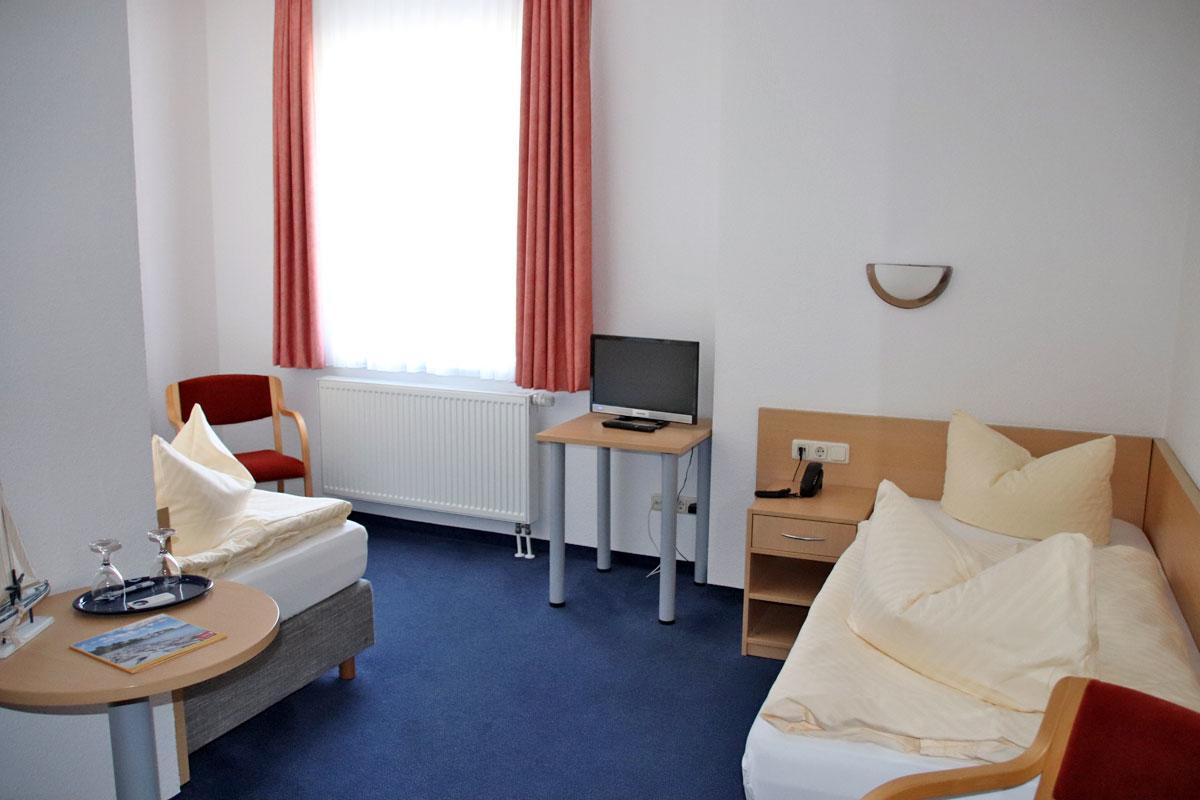 Hotel Garni Meeresgruss Сасниц Екстериор снимка