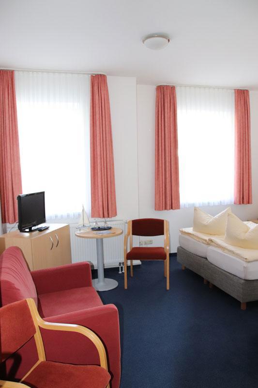Hotel Garni Meeresgruss Сасниц Екстериор снимка