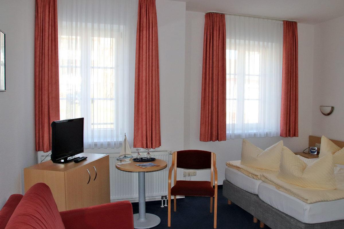 Hotel Garni Meeresgruss Сасниц Екстериор снимка
